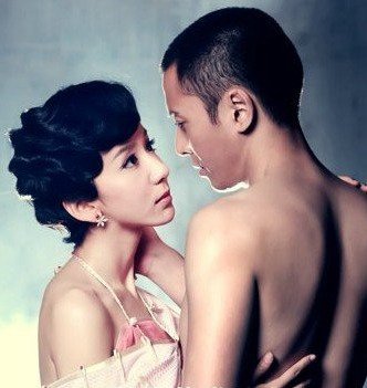 娄艺潇男友韩栋剧照和个人资料