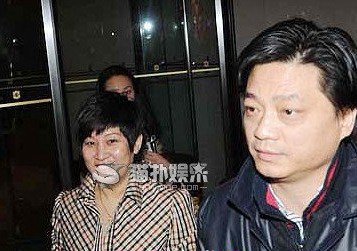 崔永元老婆女儿照片资料