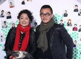 王志飞前妻李建照片资料