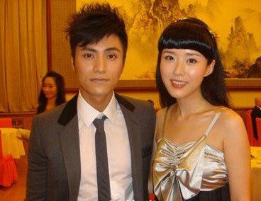 陈坤儿子妈妈何琳资料
