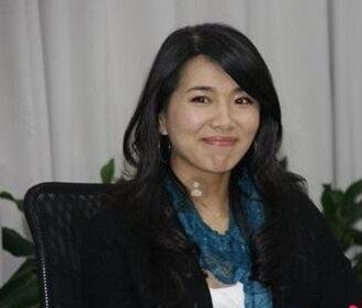 王彤