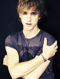 Tom-Felton