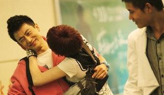 黄轩李倩