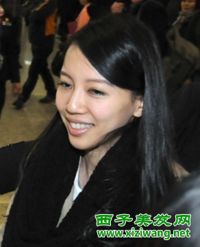 李靓蕾