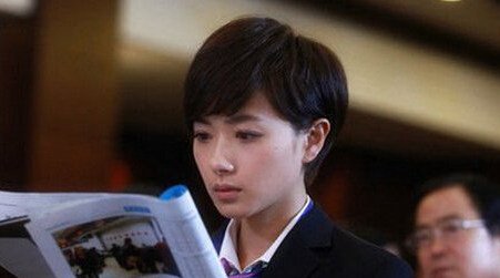 万茜