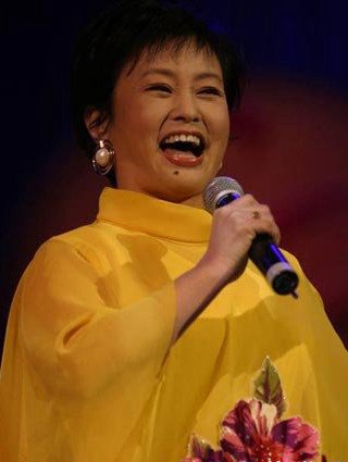朱明瑛