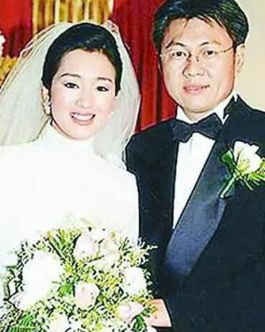 �ƺ����й����λ��� �ƺ�������������˭