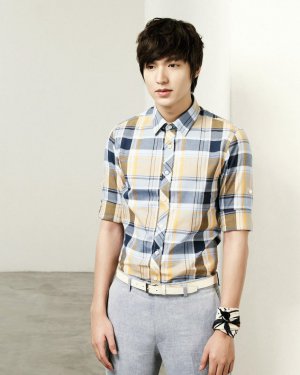 �����Ƶ�Ů����˭ �����Ƶ�Ů�����Ǹ������ϼ�ͼƬ