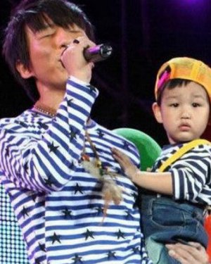 ���𷲰װٺϷ��������