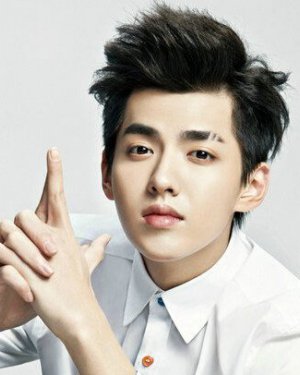 ���ෲ�˶�EXO��ԭ������