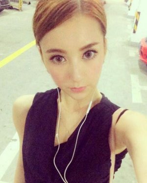 �����Ǳ��������� ��������Ů�������ع�