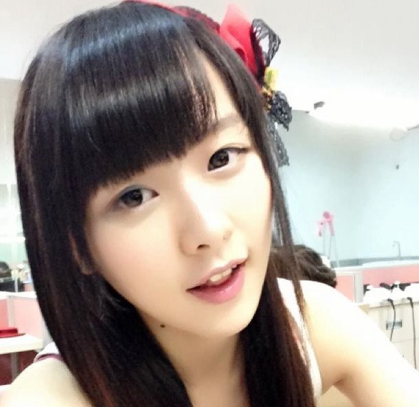 snh48ư