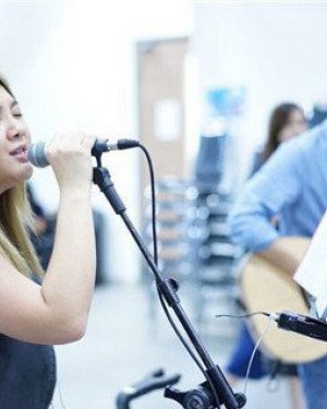 ֣���˸�������ͼƬ ֣�������