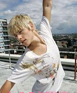 ���С������������ϼ�������ͼƬ���� ���С���������˧�����ع�