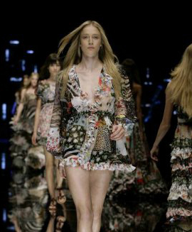 �������������ϼ�������ͼƬ �������Ը��������ع�