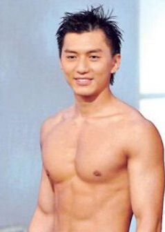 袁伟豪