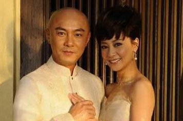 张卫健