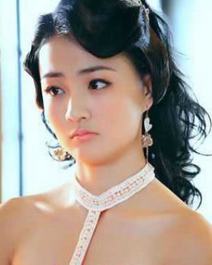 ��¶¶���Ĳ����Ӿ�Ľ�ɫ ��¶¶��������˭