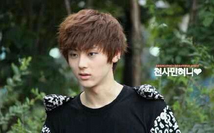 nuest