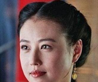周海媚