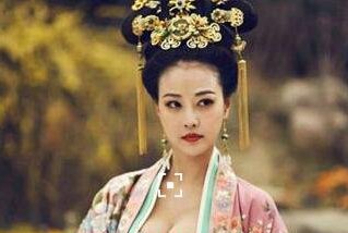 周海媚