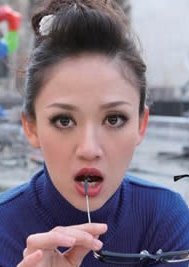 Ƕ顶Ǽ衷д ٰ