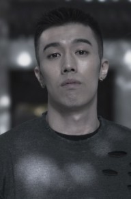 θ α