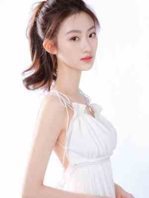 杨雨潼