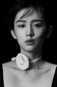 周也个人资料 周也背景及演过的影视剧图片