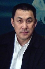 ½
