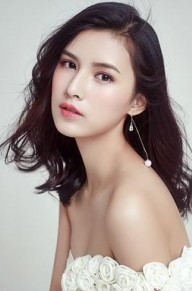 余欢欢个人资料 余欢欢背景及演过的影视剧图片