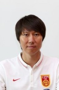 李铁