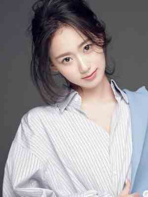 李嘉雯