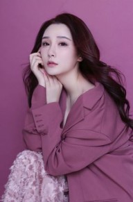 江璟儿