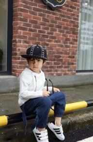 ຽ ຽݹӰӾͼƬ