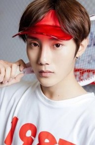 刘也个人资料 刘也背景及演过的影视剧图片