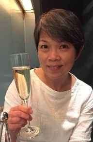 何嘉丽