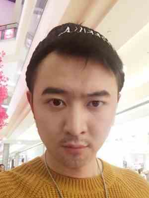 刘明瓒