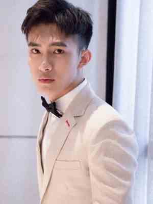 鲍李宁个人资料 鲍李宁背景及演过的影视剧图片