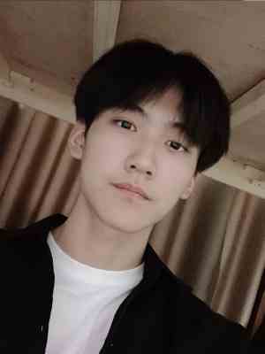 周丹尼尔个人资料 周丹尼尔背景及演过的影视剧图片